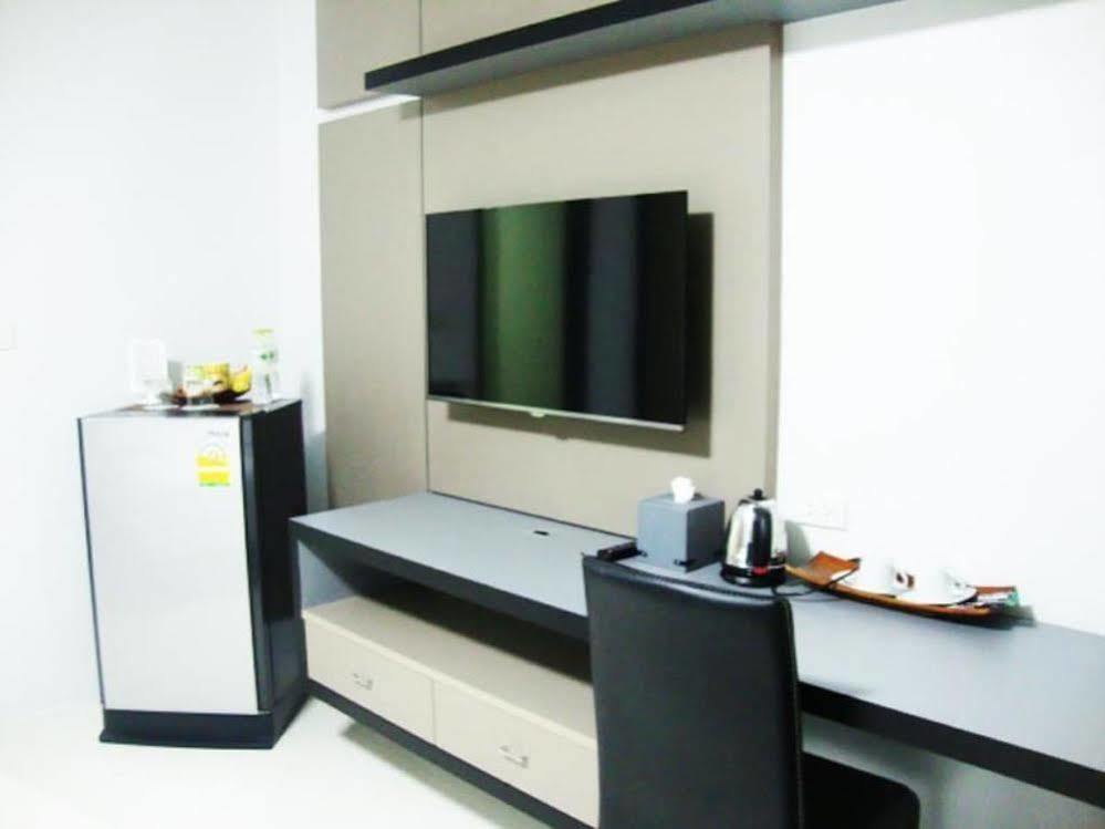 Thongmanee Hotel Hat Yai Buitenkant foto