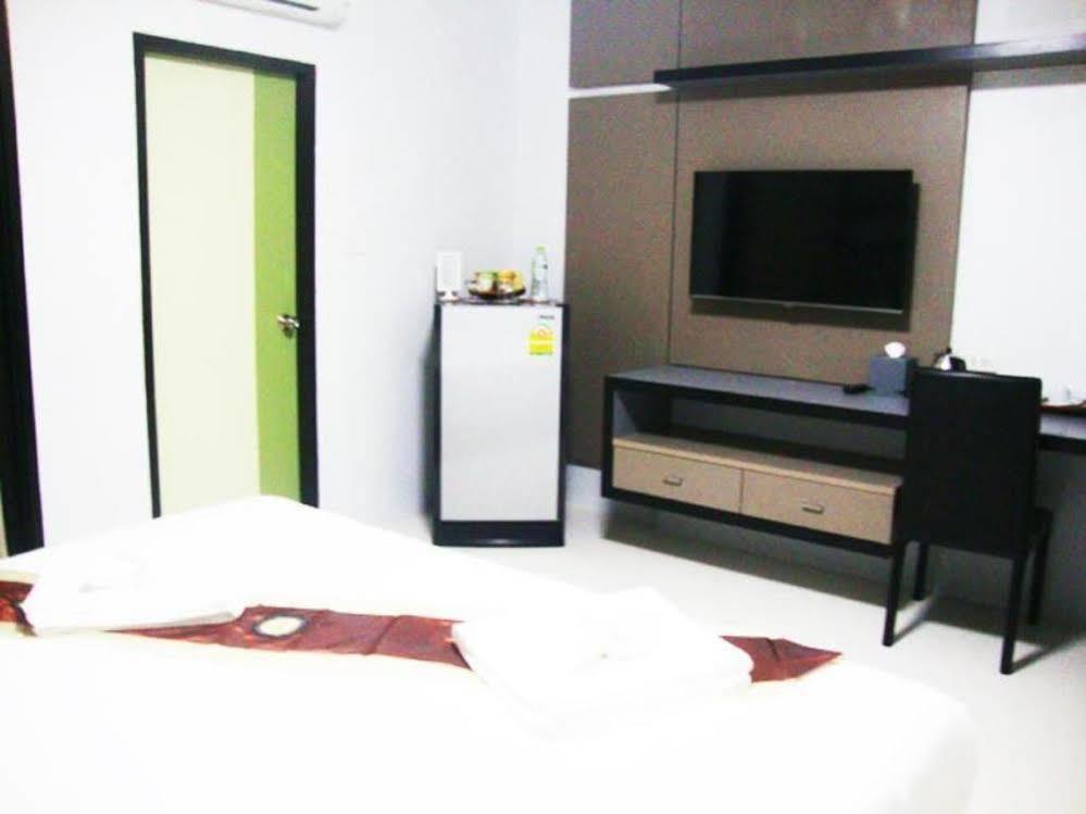Thongmanee Hotel Hat Yai Buitenkant foto